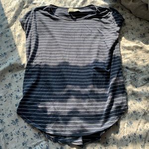 Abercrombie & Fitch small shirt